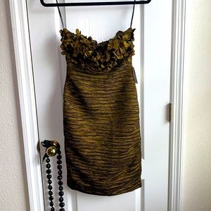 Forever 21 Dress. NWT. Strapless